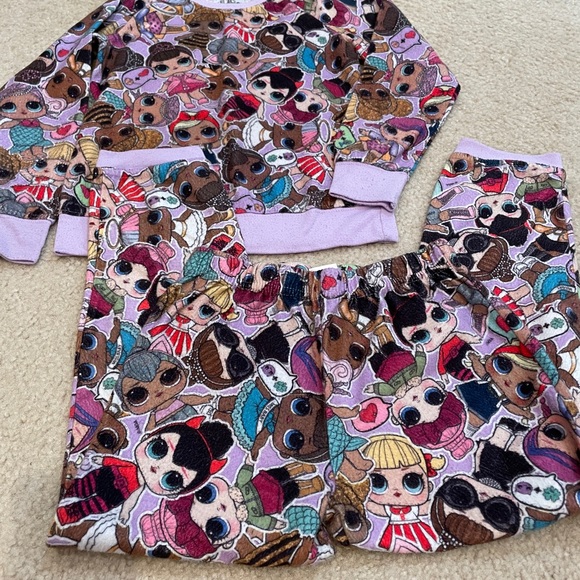 LOL girls matching pajama set size S (5/6) - Picture 2 of 7